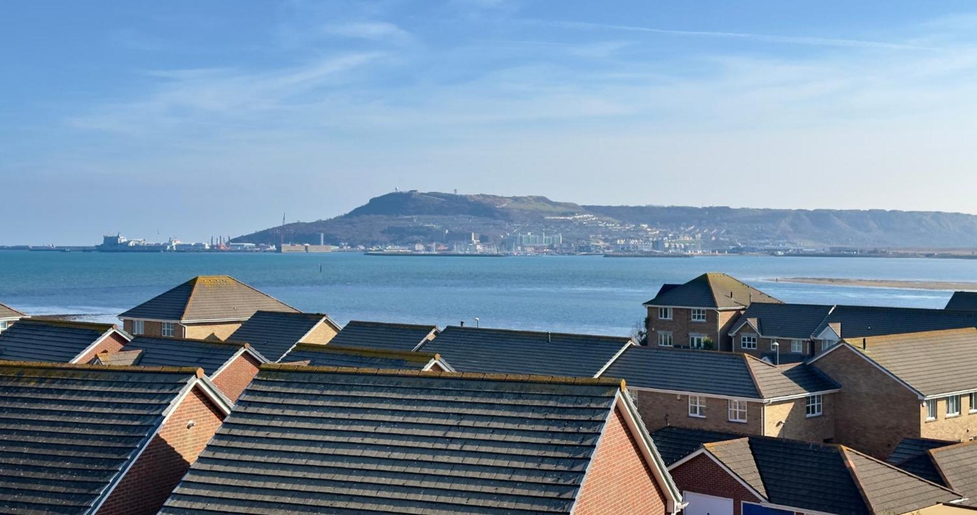 فيلا Chalkhill View - Idyllic Sea Views Parking Wyke Regis المظهر الخارجي الصورة
